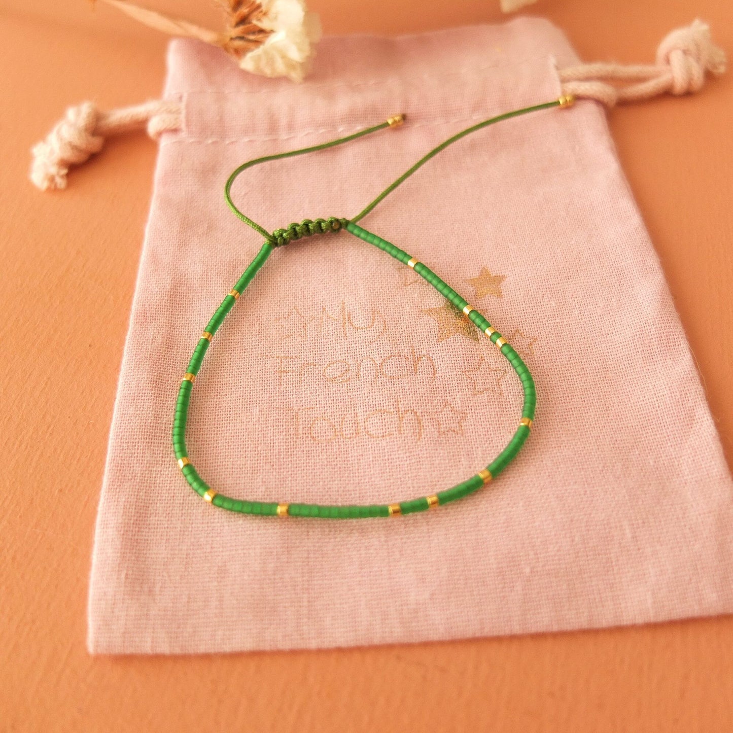 Bracelet ajustable fil de jade et perles miyuki aspect givré, coloris 11