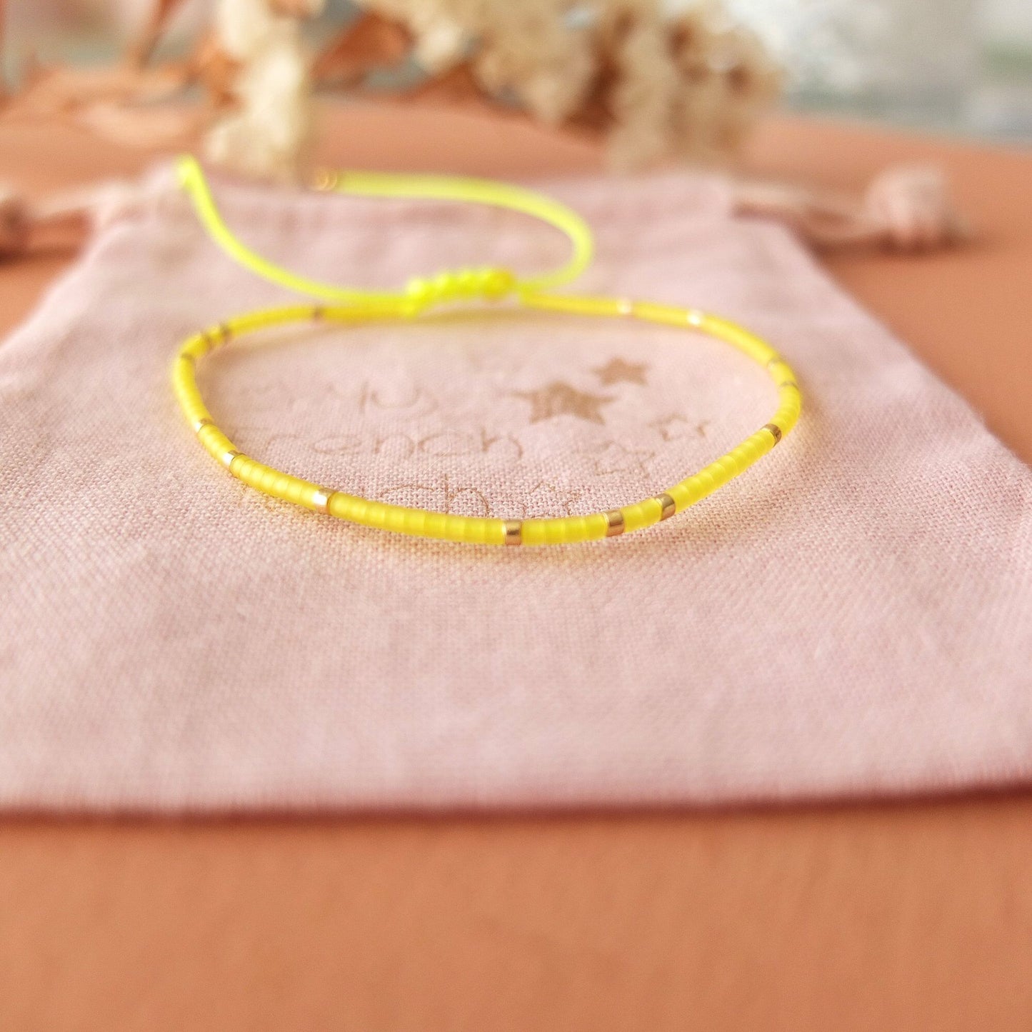 Bracelet ajustable fil de jade et perles miyuki aspect givré, coloris 37