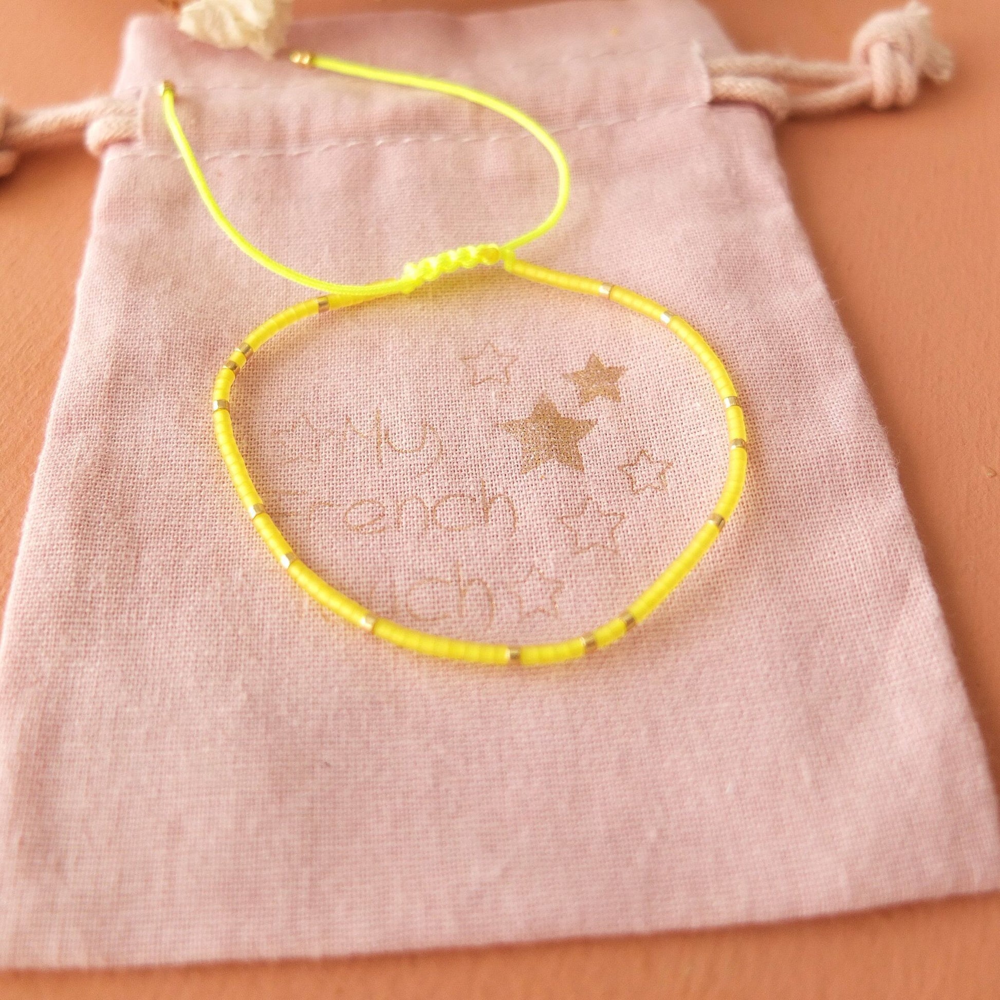 Bracelet ajustable fil de jade et perles miyuki aspect givré, coloris 40